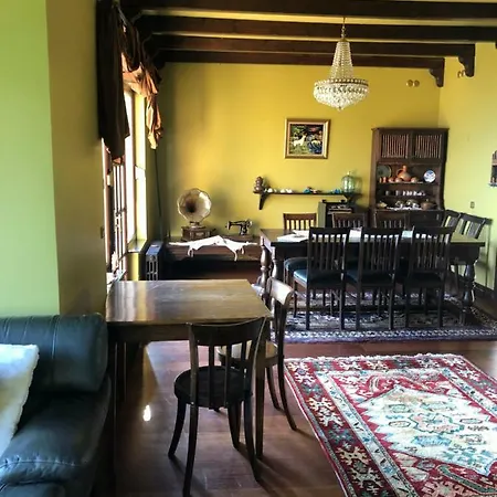 Tatil Evi Overlooking The Sapanca Lake Sakarya (Marmara)
